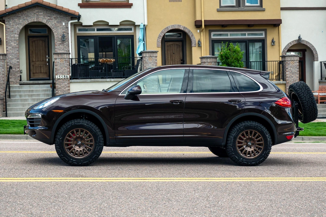 2014 Porsche 958 Cayenne S - Image 3 of 31