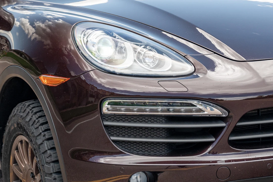 2014 Porsche 958 Cayenne S - Image 11 of 31