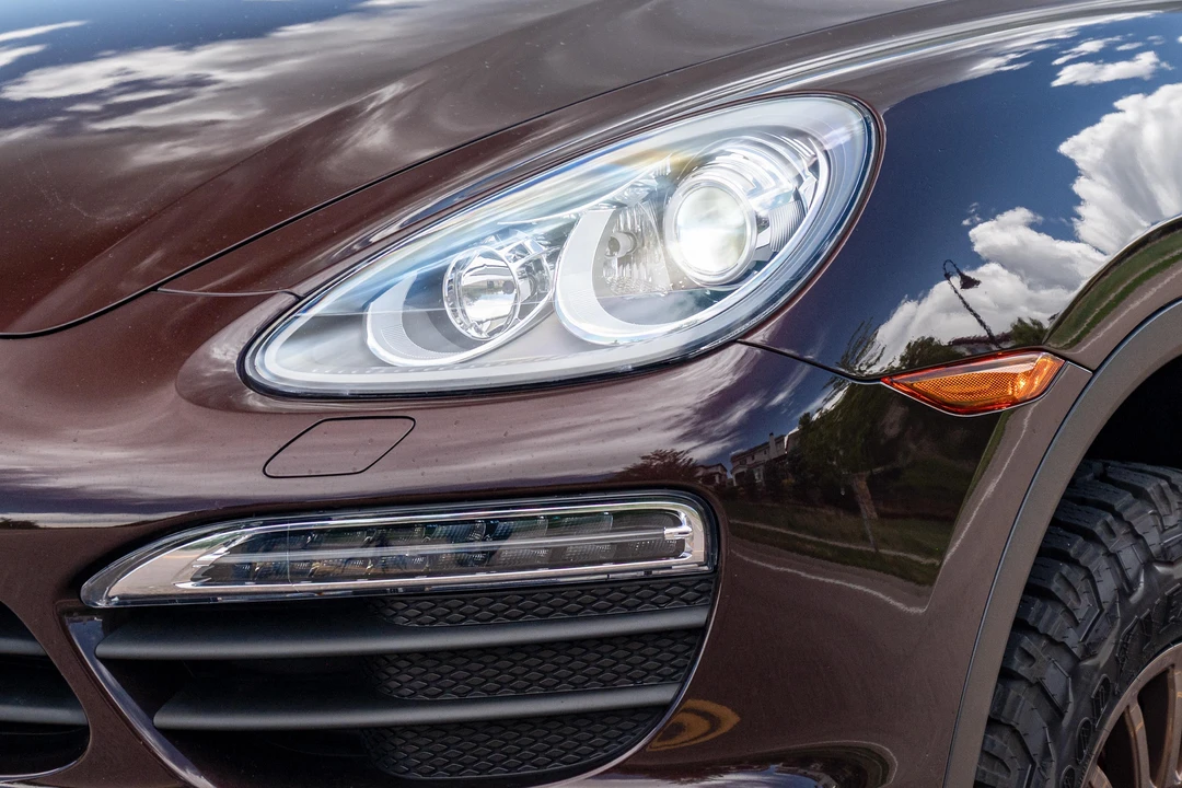 2014 Porsche 958 Cayenne S - Image 12 of 31