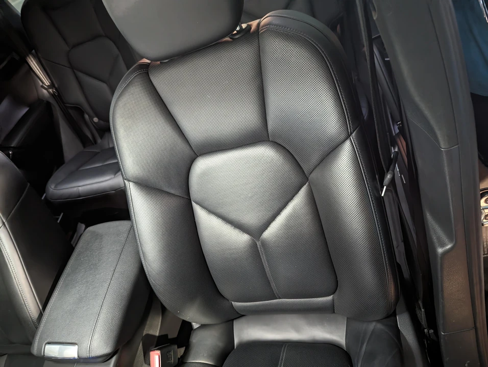 2014 Porsche 958 Cayenne S - Image 22 of 31