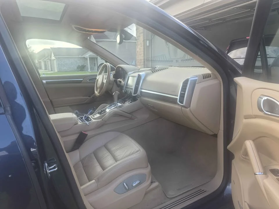 2014 Porsche 958 Cayenne - Image 15 of 16