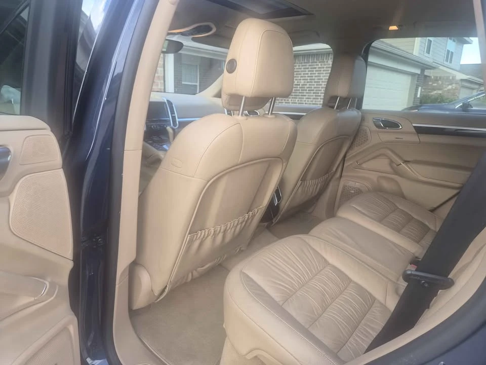2014 Porsche 958 Cayenne - Image 12 of 16
