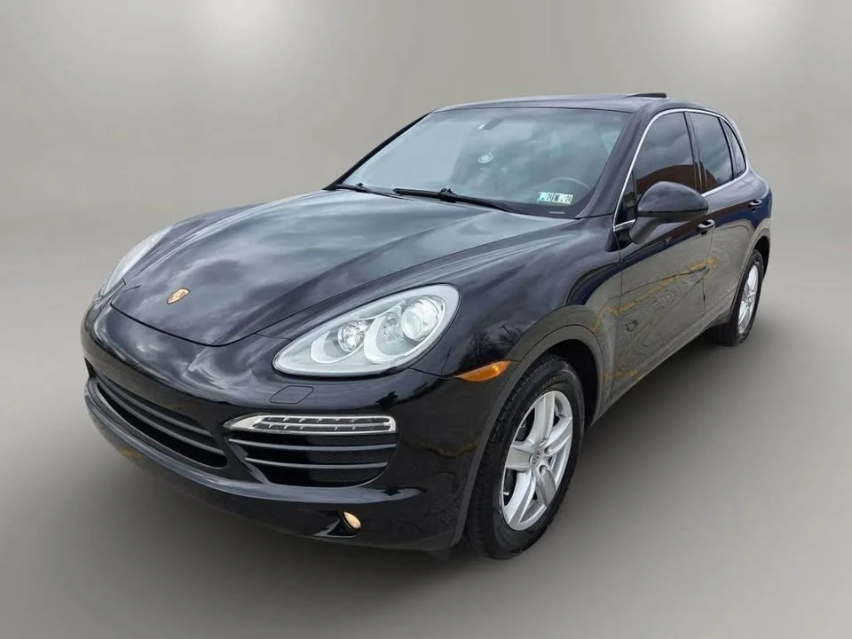 2014 Porsche 958 Cayenne - Image 2 of 11
