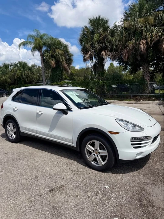 2014 Porsche 958 Cayenne - Image 5 of 12