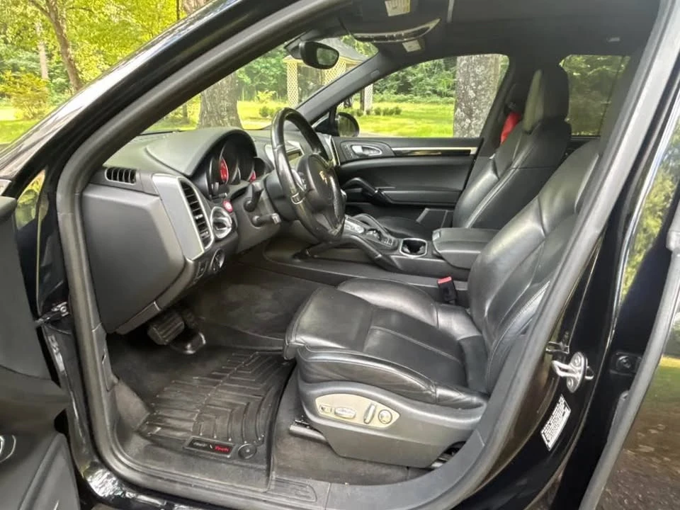 2014 Porsche 958 Cayenne - Image 3 of 7