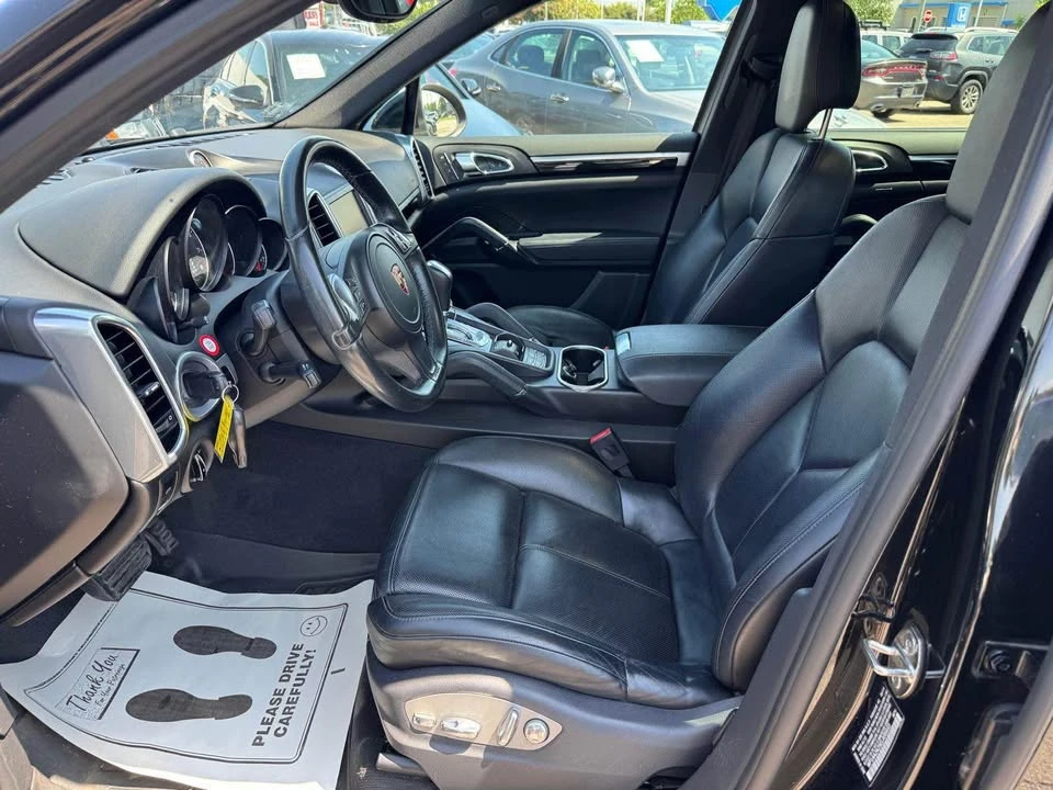2014 Porsche 958 Cayenne - Image 8 of 20