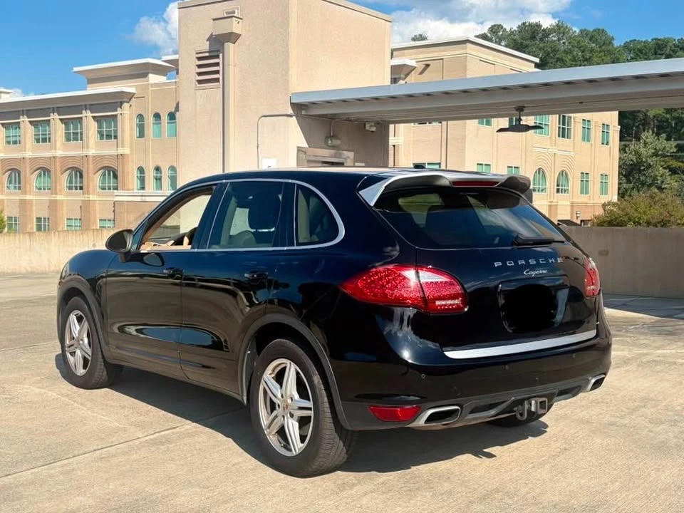 2014 Porsche 958 Cayenne - Image 13 of 14