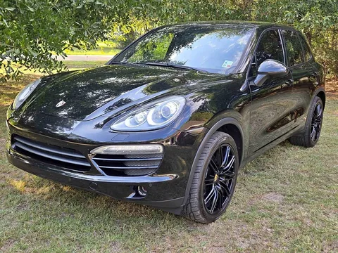 2014 Porsche Cayenne Sport Utility 4D