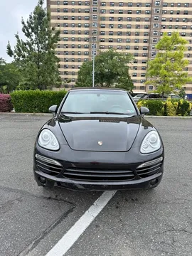 2014 Porsche Cayenne Sport Utility 4D