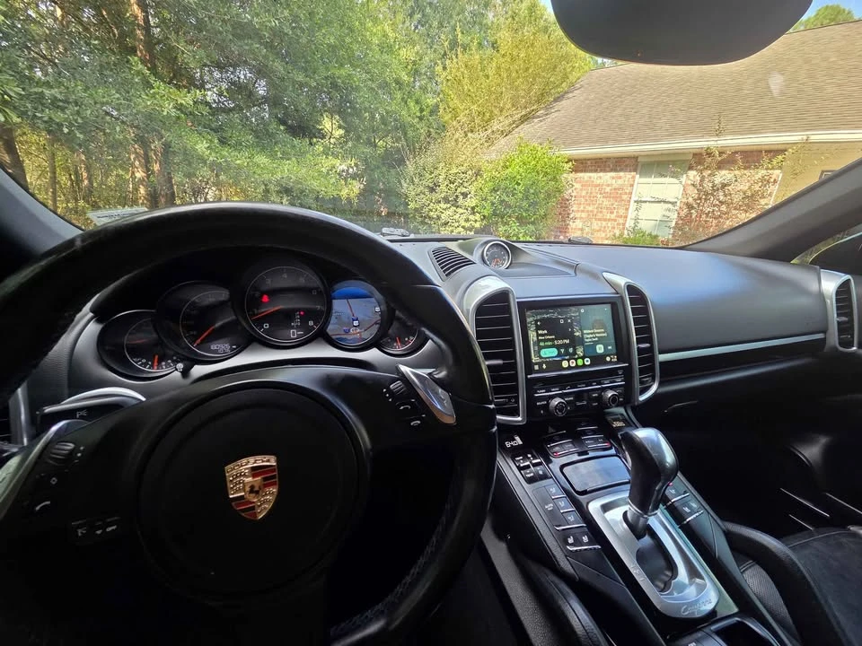 2014 Porsche 958 Cayenne - Image 10 of 20