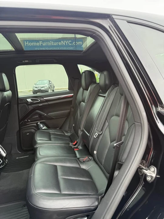 2014 Porsche 958 Cayenne - Image 10 of 20