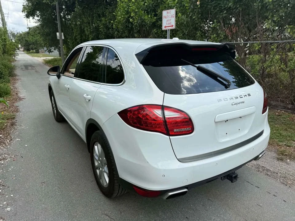 2014 Porsche 958 Cayenne - Image 7 of 7