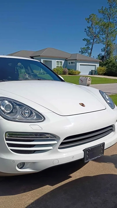 2014 Porsche 958 Cayenne - Image 2 of 20