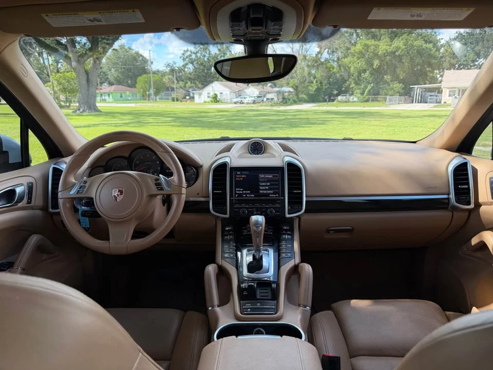 2014 Porsche 958 Cayenne - Image 11 of 20