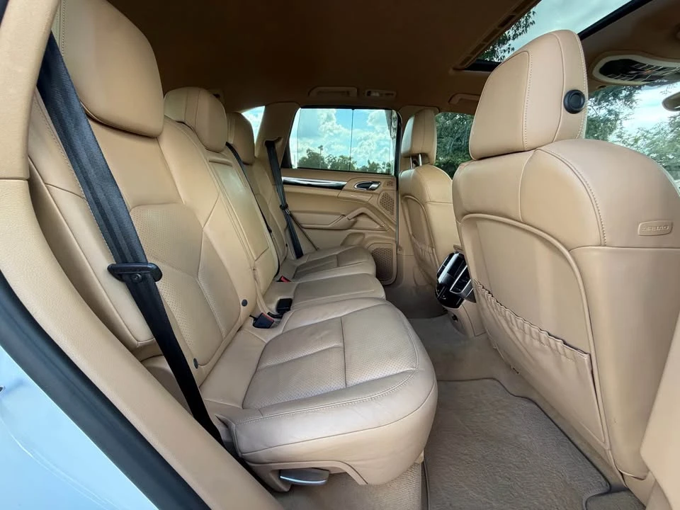 2014 Porsche 958 Cayenne - Image 18 of 20