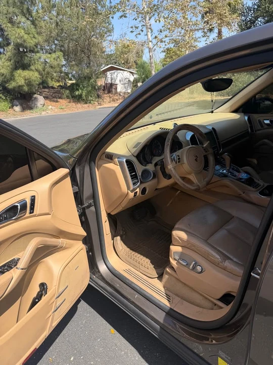 2014 Porsche 958 Cayenne - Image 7 of 11