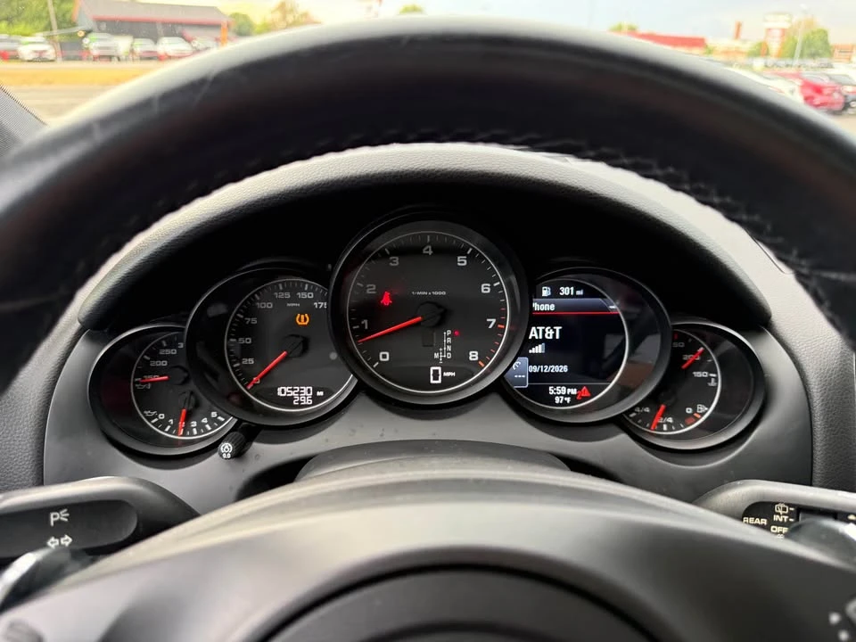 2014 Porsche 958 Cayenne - Image 16 of 20