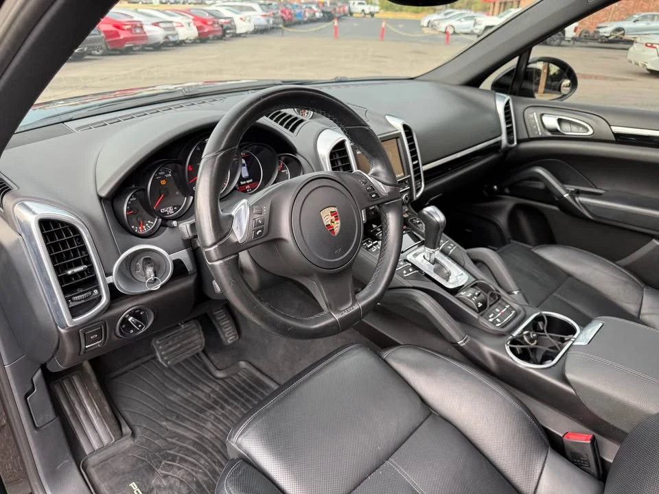 2014 Porsche 958 Cayenne - Image 12 of 20