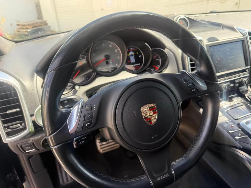 2014 Porsche 958 Cayenne - Image 6 of 8