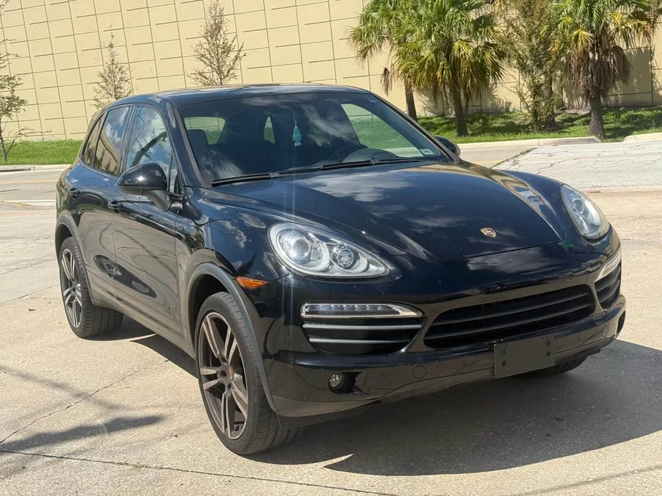 2014 Porsche 958 Cayenne - Image 3 of 8
