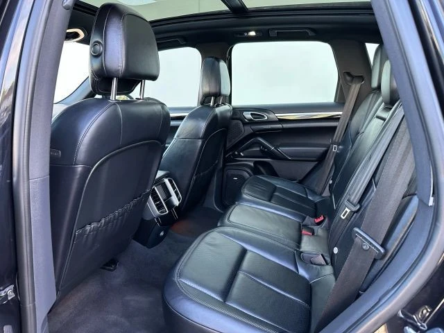 2014 Porsche 958 Cayenne - Image 12 of 21