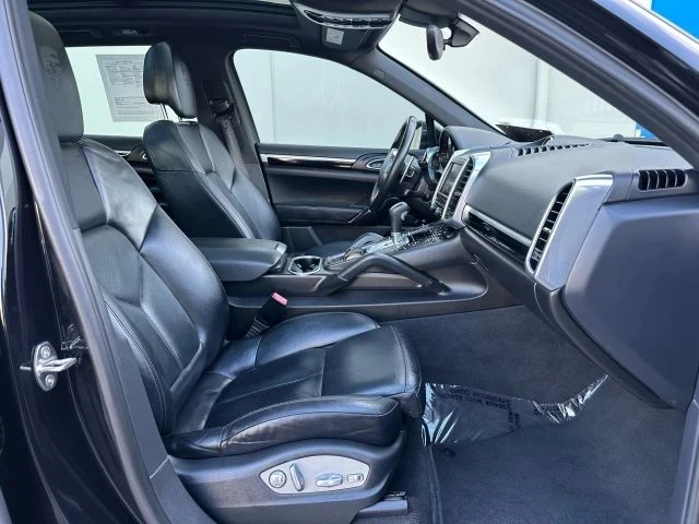 2014 Porsche 958 Cayenne - Image 14 of 21