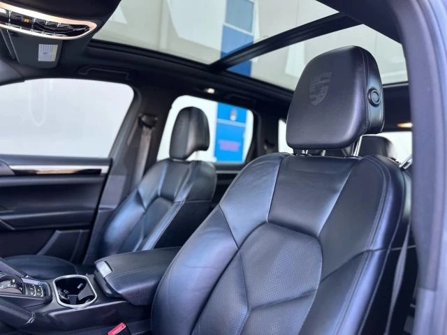 2014 Porsche 958 Cayenne - Image 11 of 21