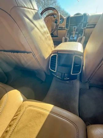 2014 Porsche 958 Cayenne - Image 16 of 21