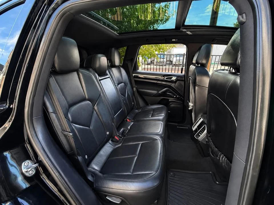 2014 Porsche 958 Cayenne - Image 14 of 20