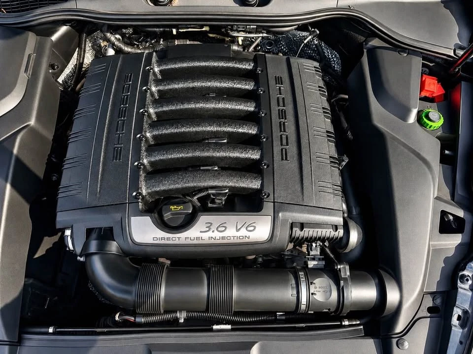 2014 Porsche 958 Cayenne - Image 19 of 20