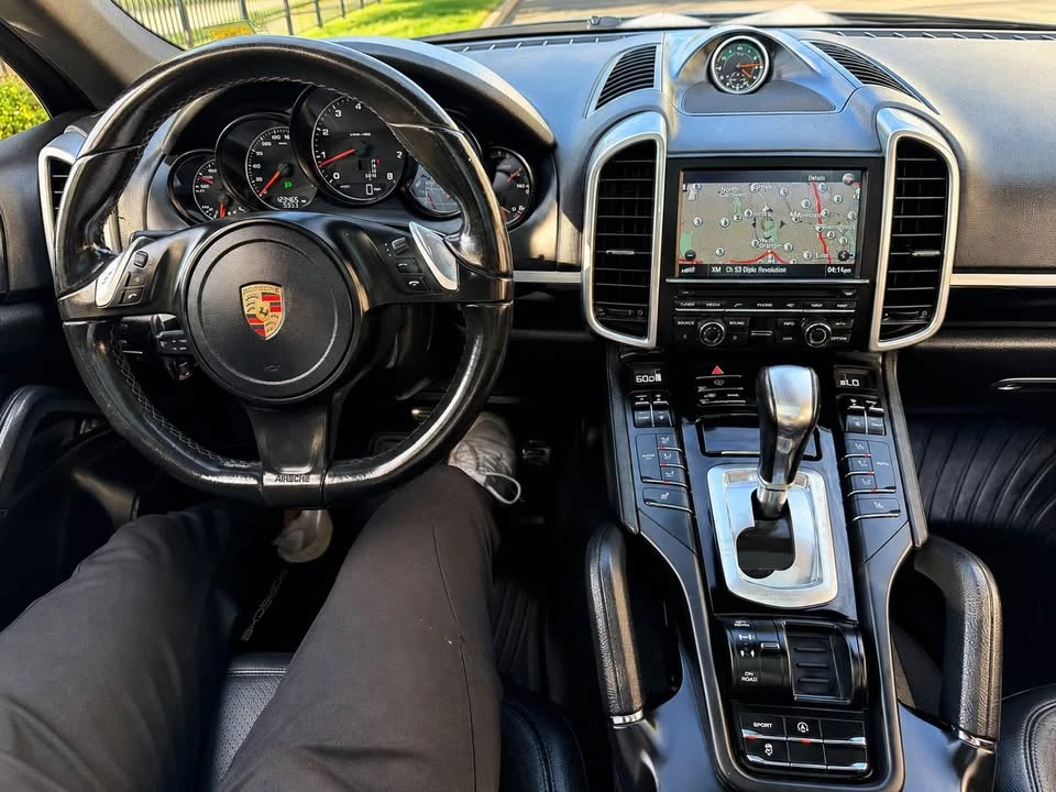 2014 Porsche 958 Cayenne - Image 16 of 20