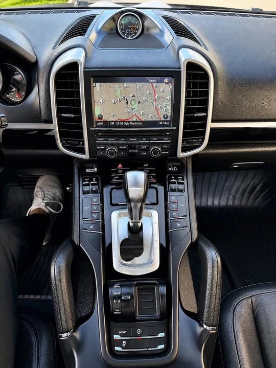 2014 Porsche 958 Cayenne - Image 17 of 20