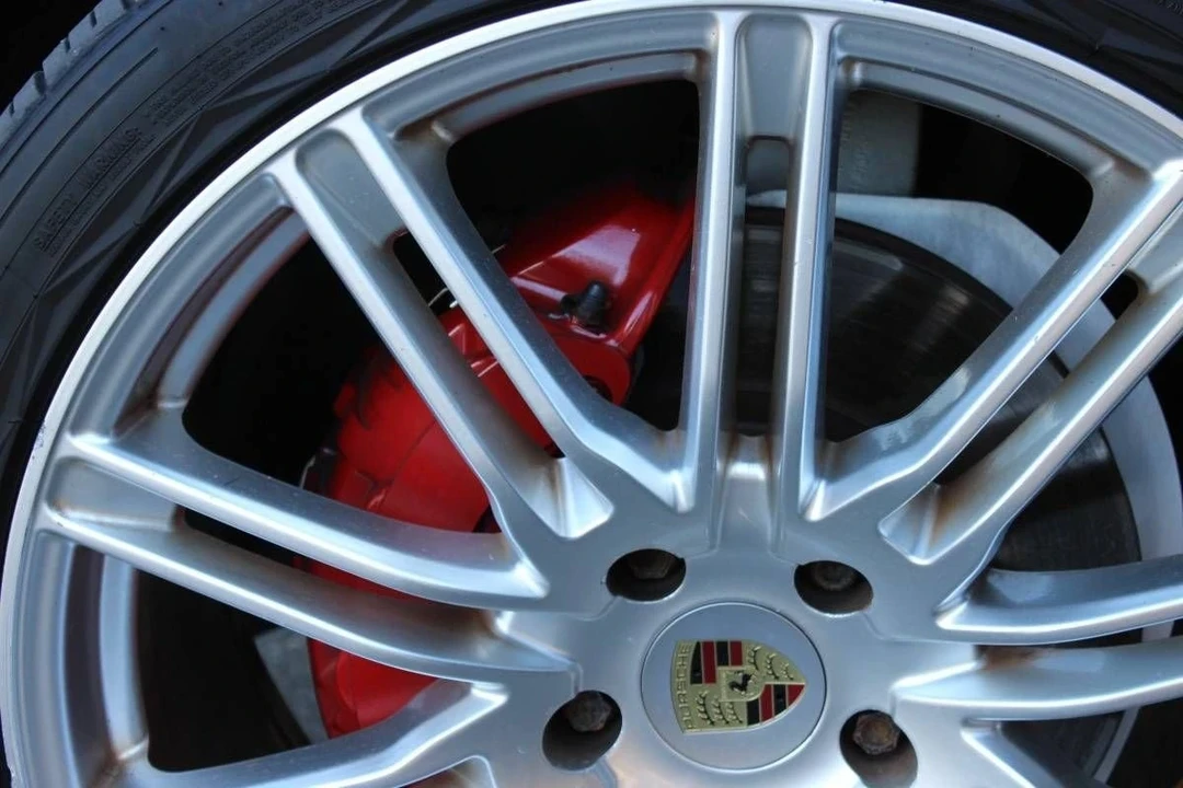2014 Porsche 958 Cayenne - Image 15 of 16