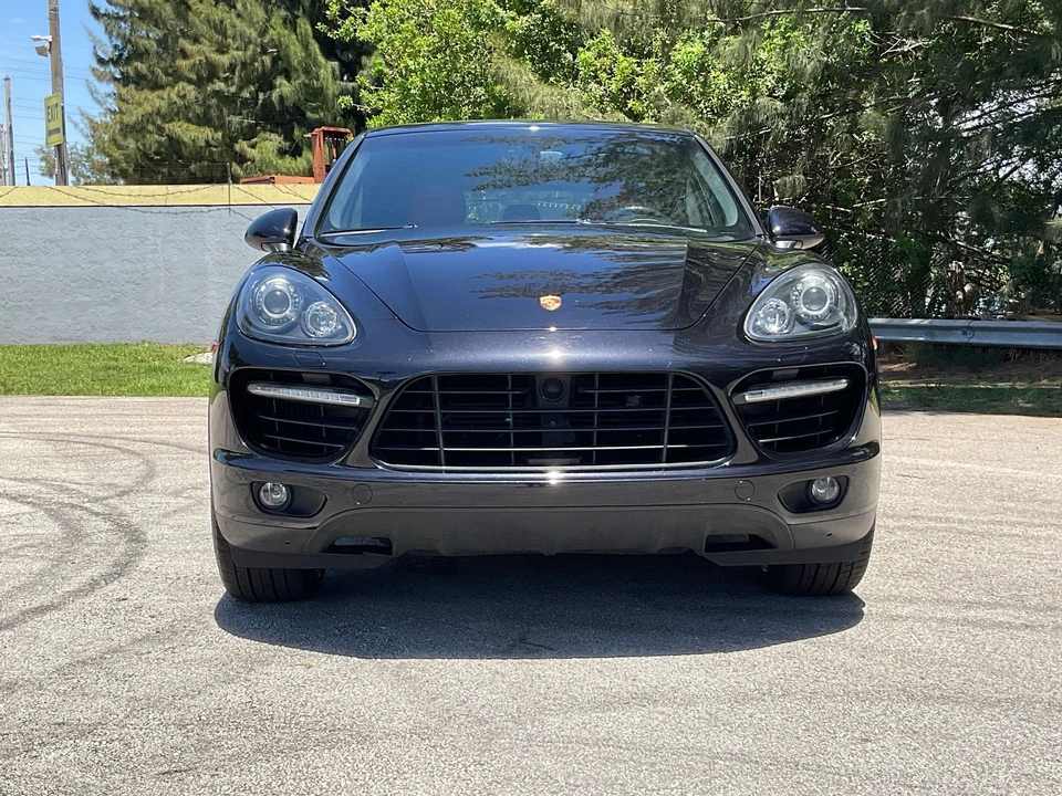 2014 Porsche 958 Cayenne Turbo - Image 12 of 19
