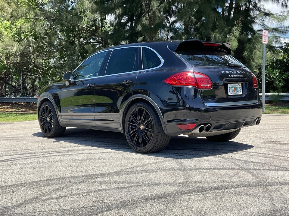 2014 Porsche 958 Cayenne Turbo - Image 3 of 19