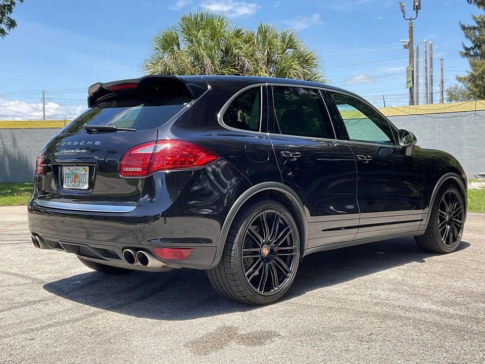 2014 Porsche 958 Cayenne Turbo - Image 14 of 19