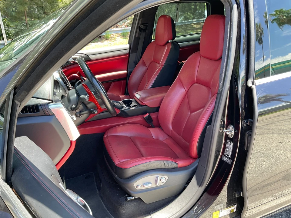 2014 Porsche 958 Cayenne Turbo - Image 7 of 19