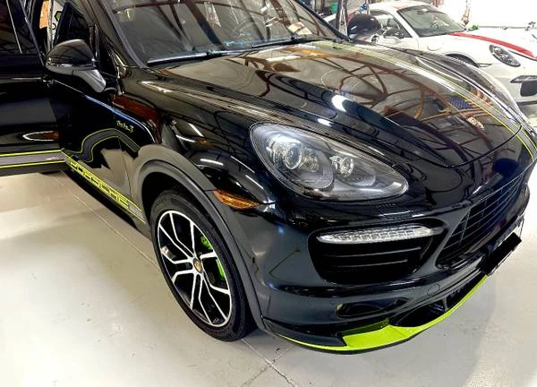 2014 Porsche 958 Cayenne Turbo - Image 2 of 21