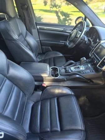 2014 Porsche 958 Cayenne Turbo - Image 17 of 21