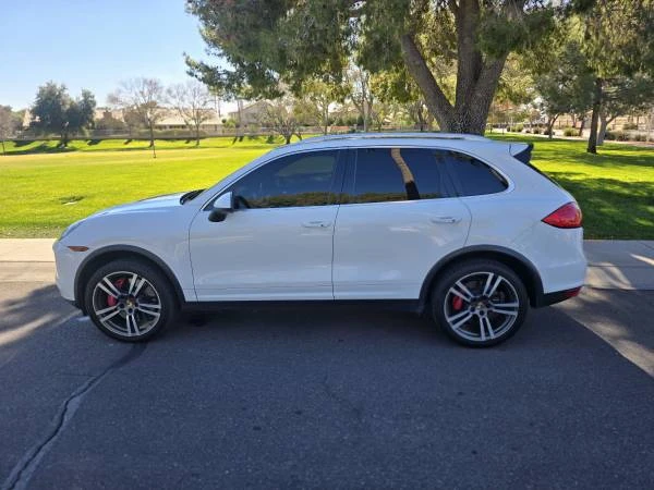 2014 Porsche 958 Cayenne Turbo - Image 13 of 21