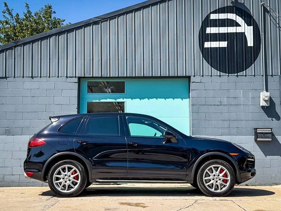 2014 Porsche 958 Cayenne Turbo - Image 10 of 15