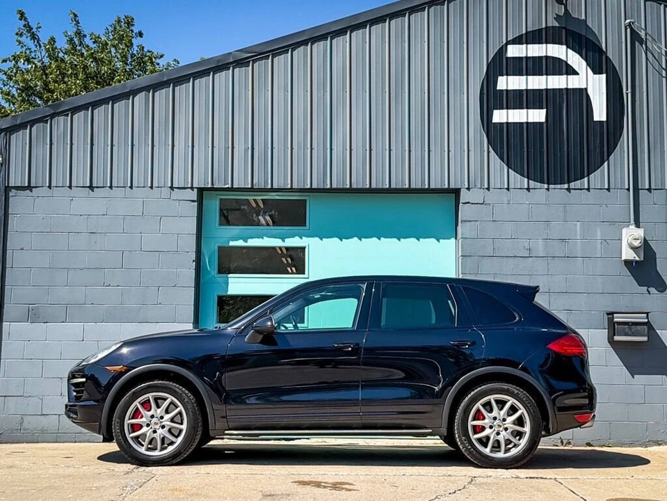 2014 Porsche 958 Cayenne Turbo - Image 3 of 15