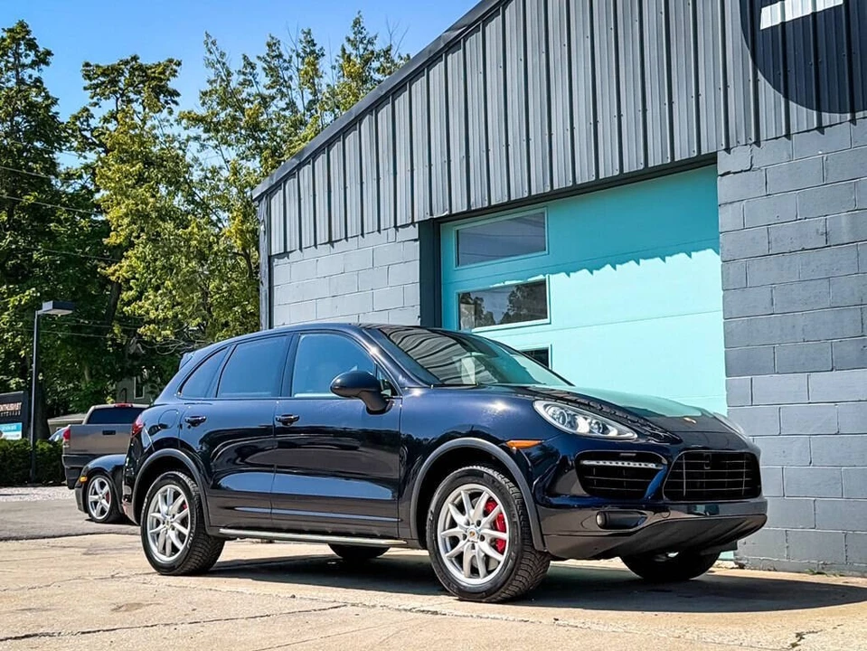 2014 Porsche 958 Cayenne Turbo - Image 11 of 15