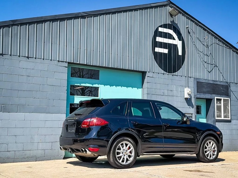 2014 Porsche 958 Cayenne Turbo - Image 9 of 15