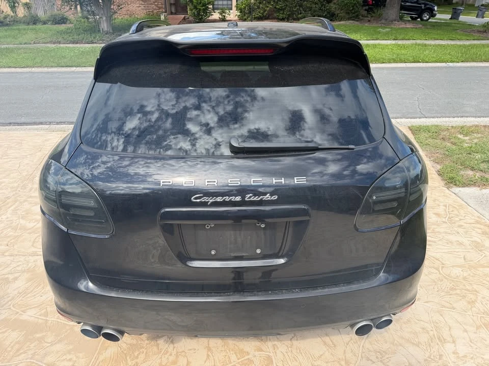 2014 Porsche 958 Cayenne Turbo - Image 3 of 10