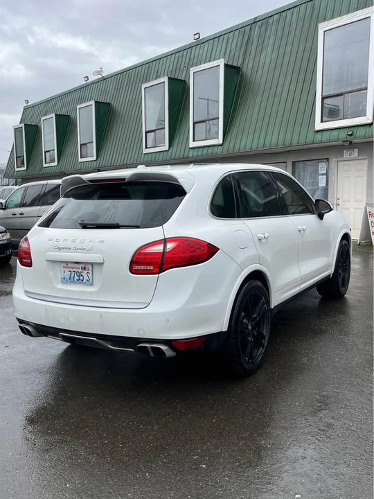 2014 Porsche 958 Cayenne Turbo - Image 5 of 10
