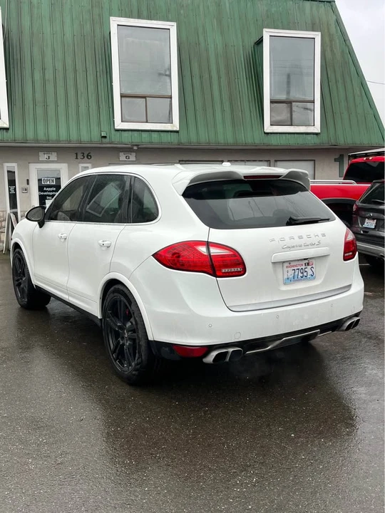 2014 Porsche 958 Cayenne Turbo - Image 4 of 10