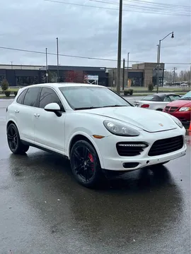 2014 Porsche Cayenne Turbo S