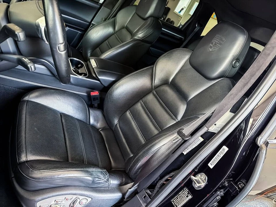 2014 Porsche - Image 18 of 31