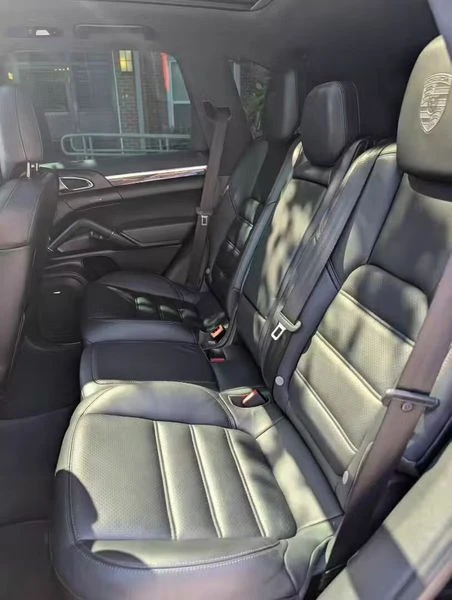 2014 Porsche 958 Cayenne Turbo S - Image 9 of 27